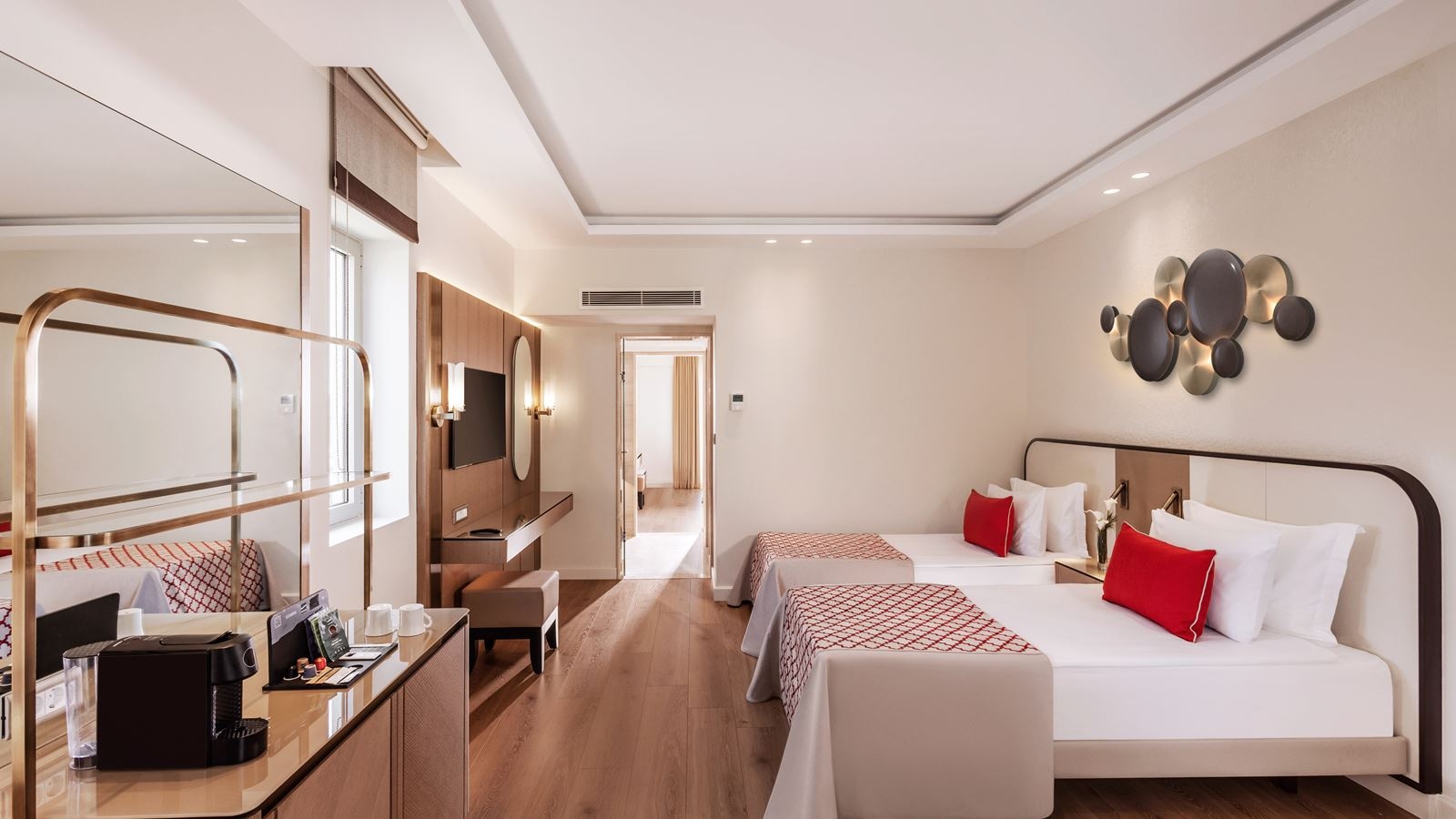 rooms-deluxe-family-suite