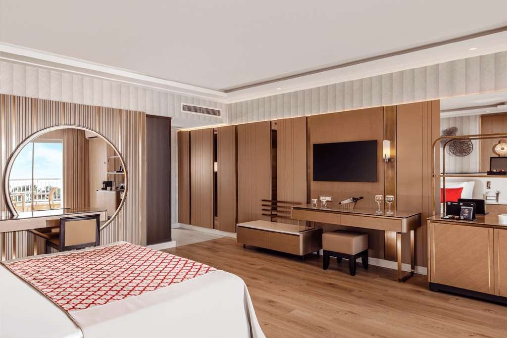 rooms-deluxe-amor-suite