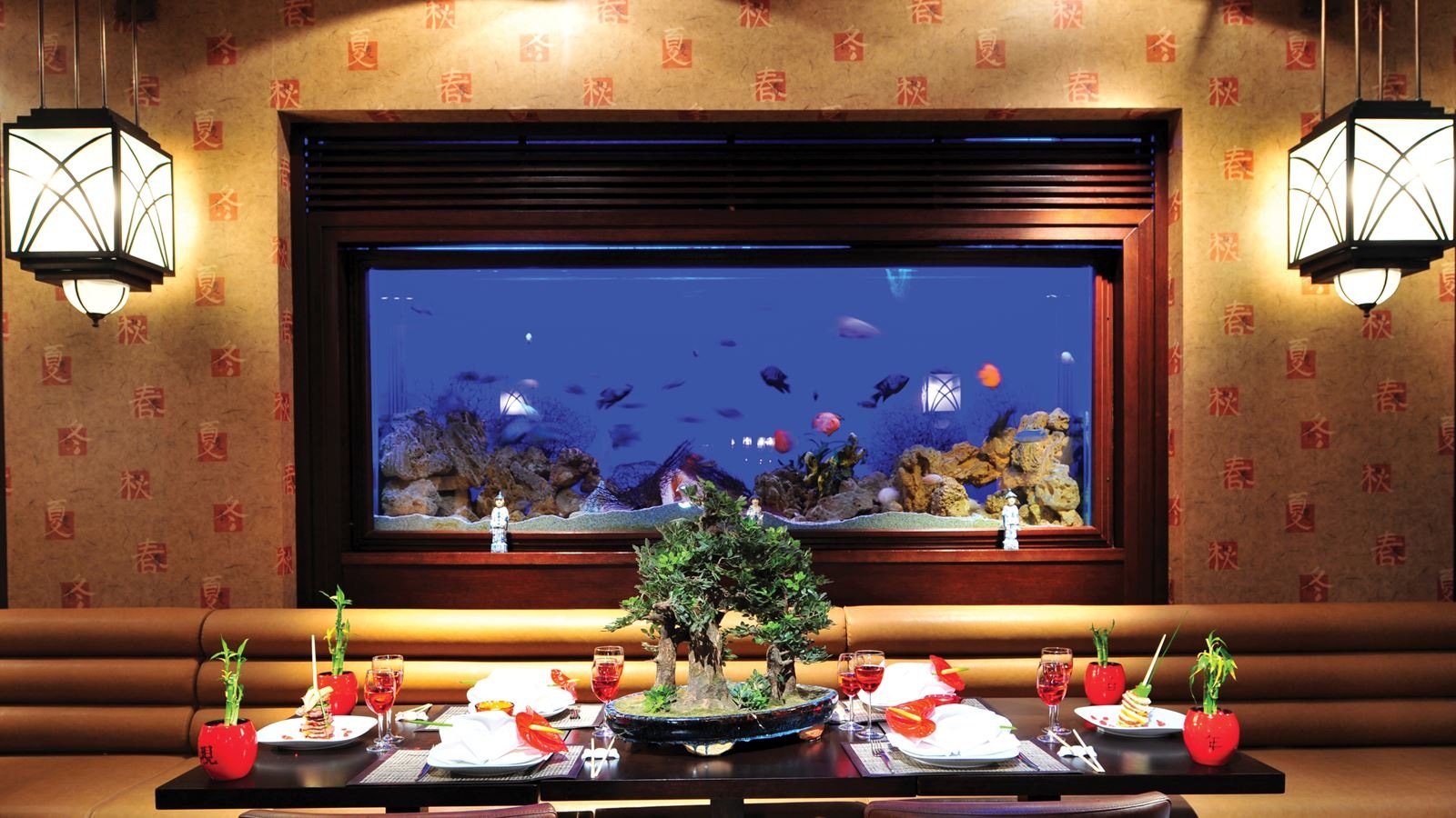 restaurants-lotus-far-east-restaurant