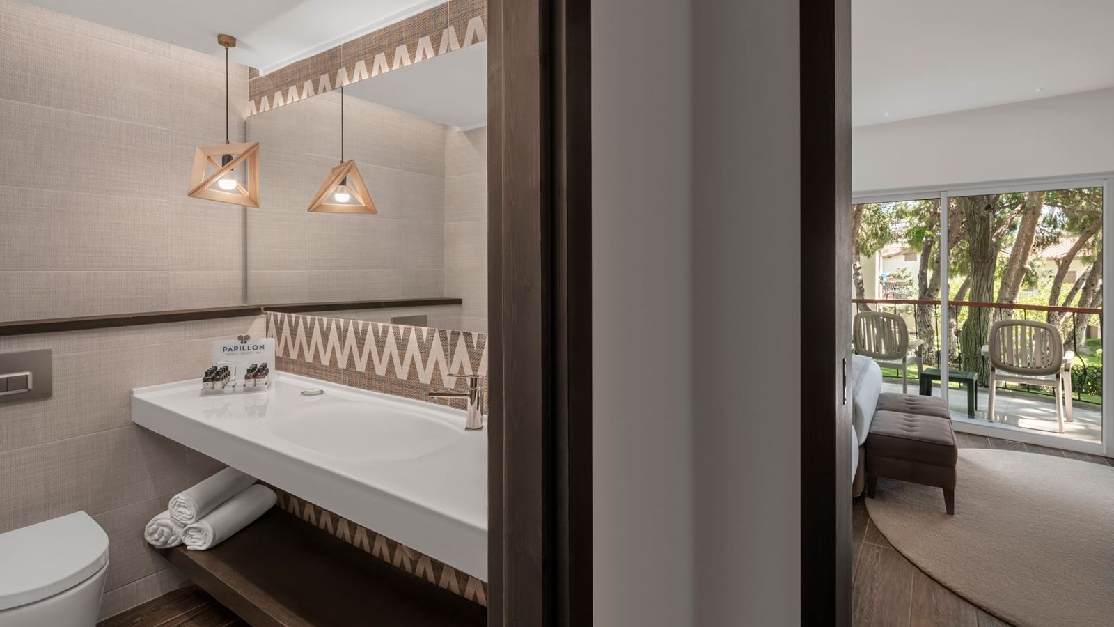 rooms-comfort-club-land-view