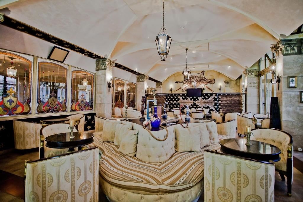 restaurants-restaurants