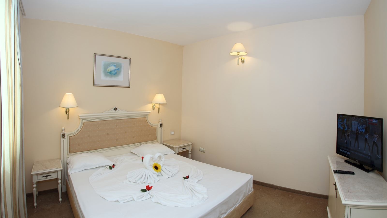 rooms-standard-room-seaview-balcony-or-terrace