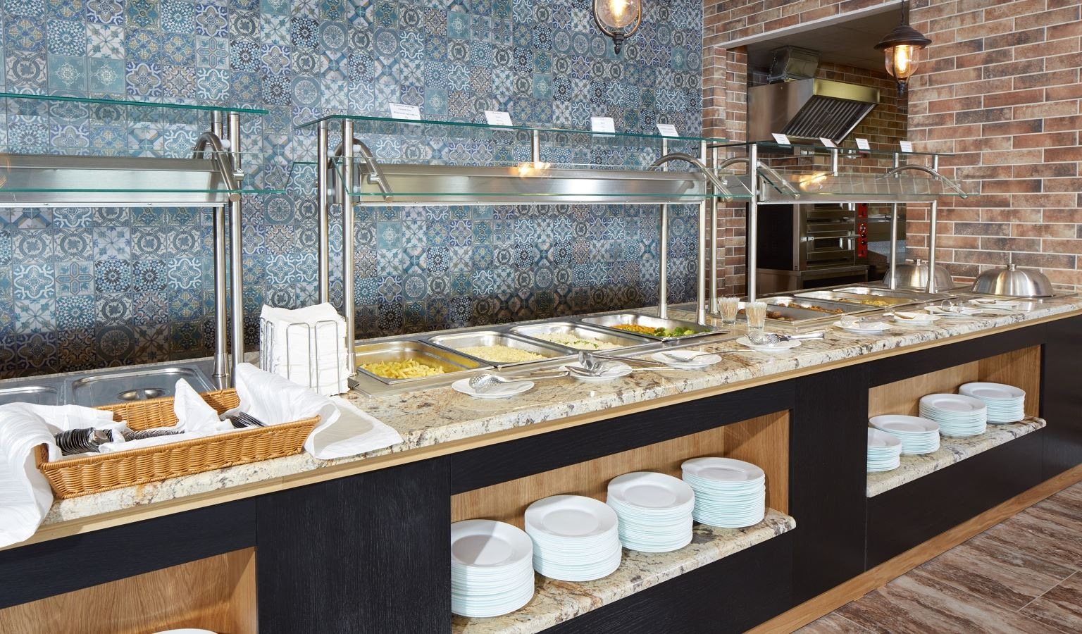 restaurants-restaurants