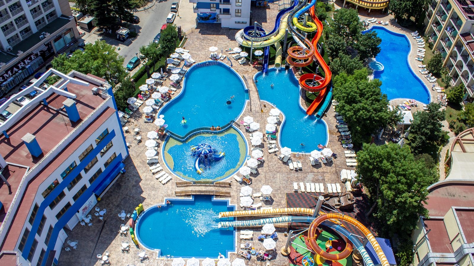 water-park-water-park