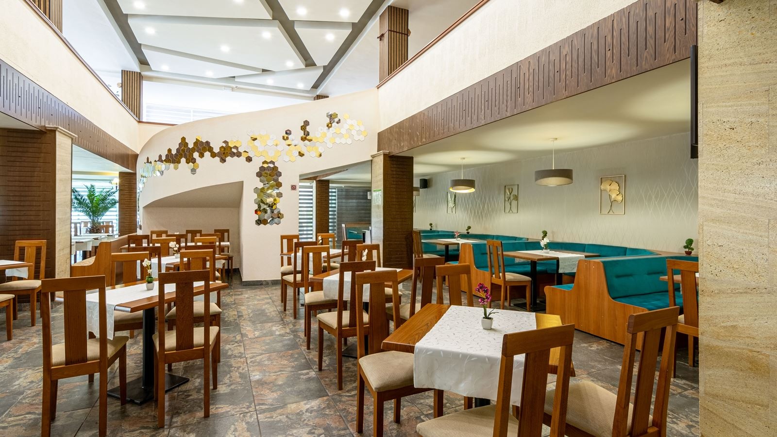 restaurants-main-restaurant