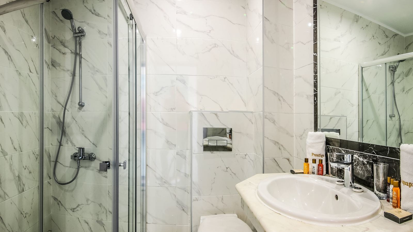 rooms-two-bedroom-apartment