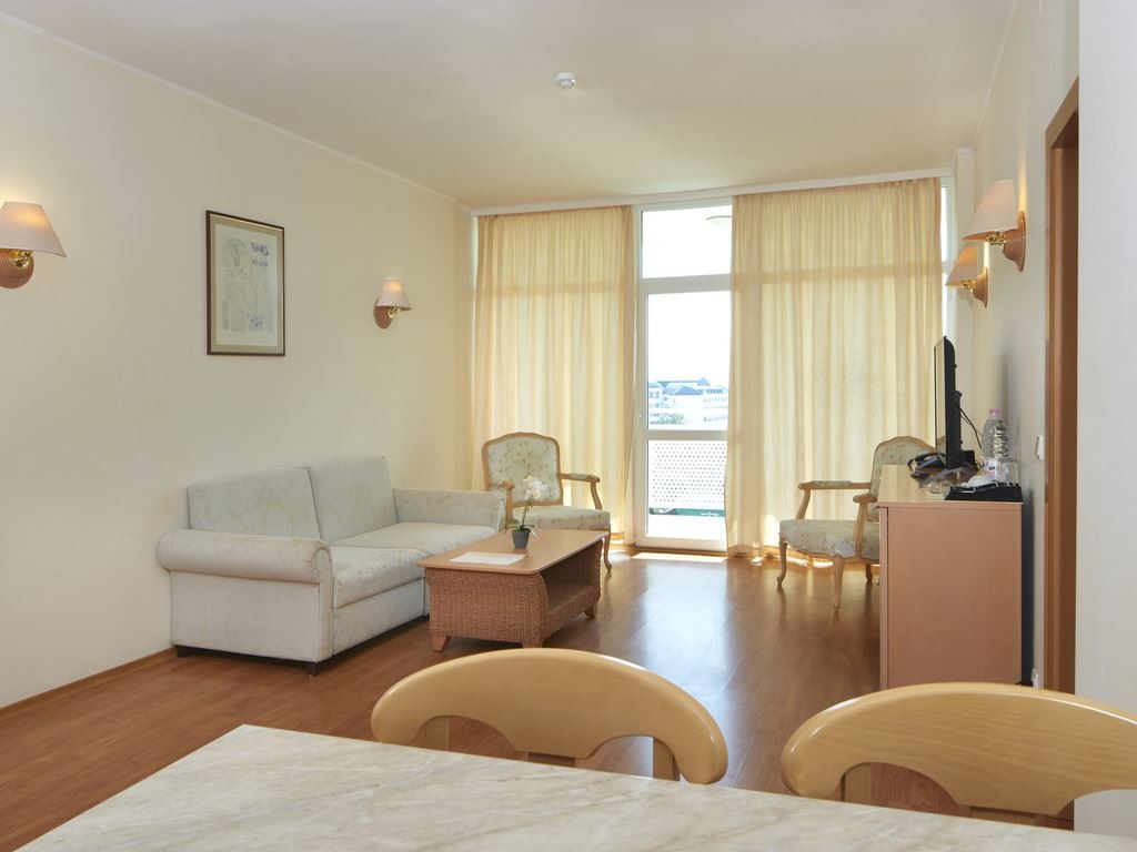 rooms-apartment-1-bedroom