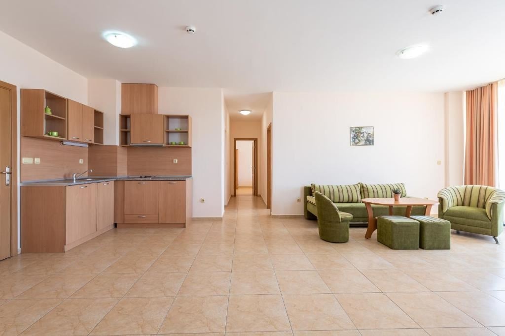 rooms-two-bedroom-apartment