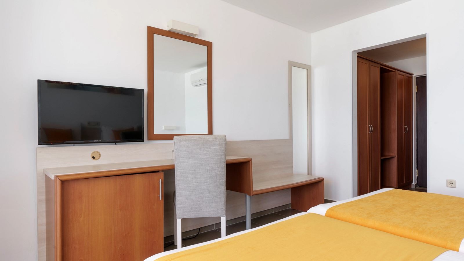 rooms-double-room-park-view-xs