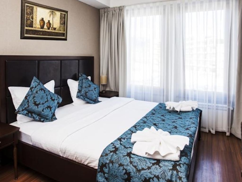 rooms-executive-deluxe-suite