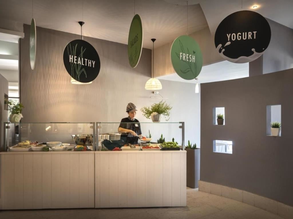 restaurants-restaurant