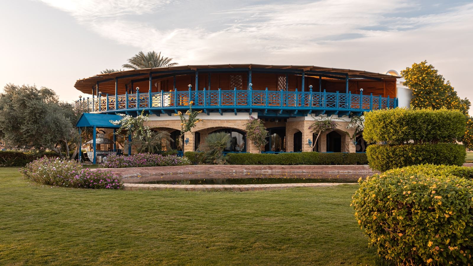 restaurants-restaurants