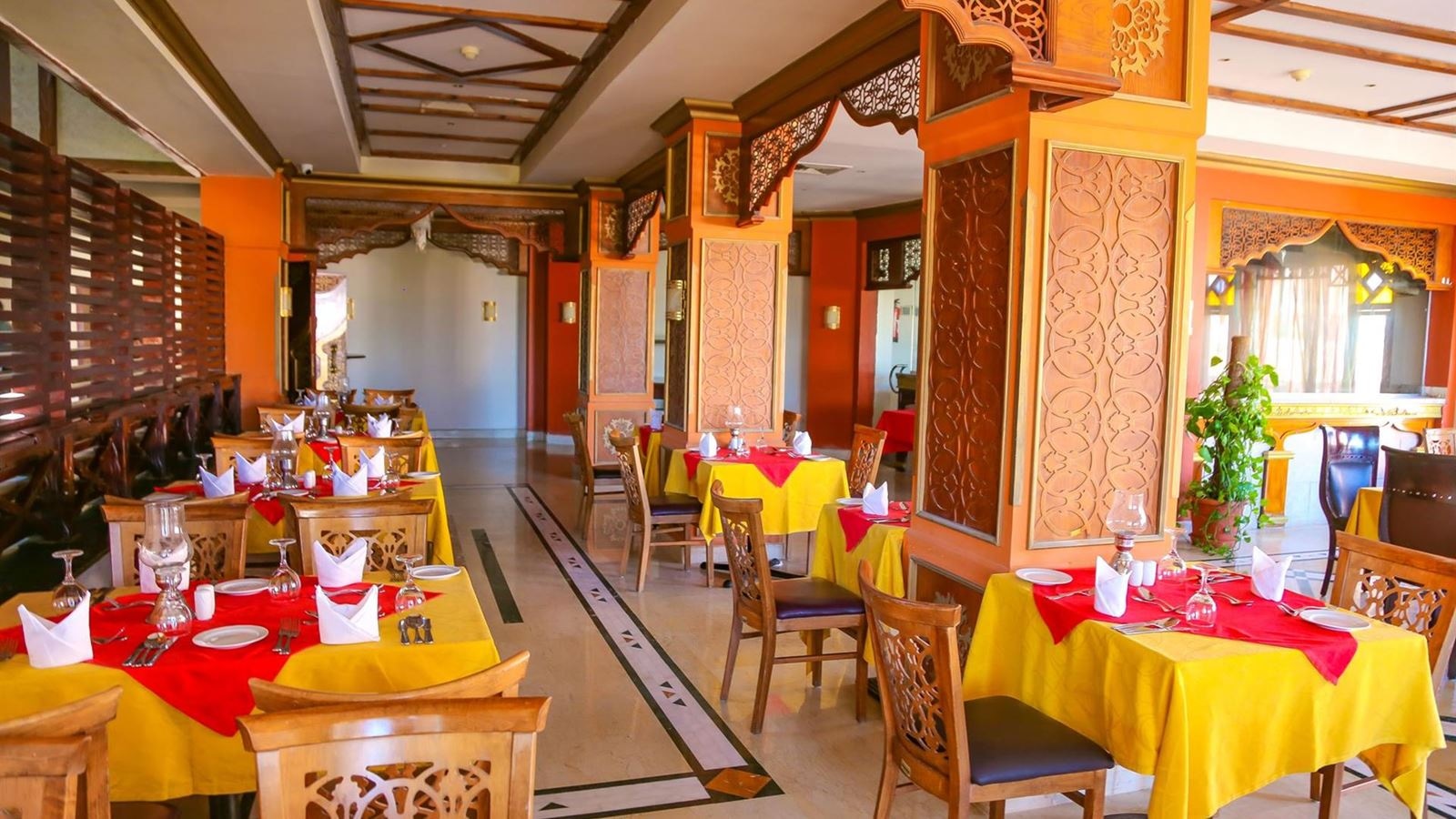 restaurants-restaurants