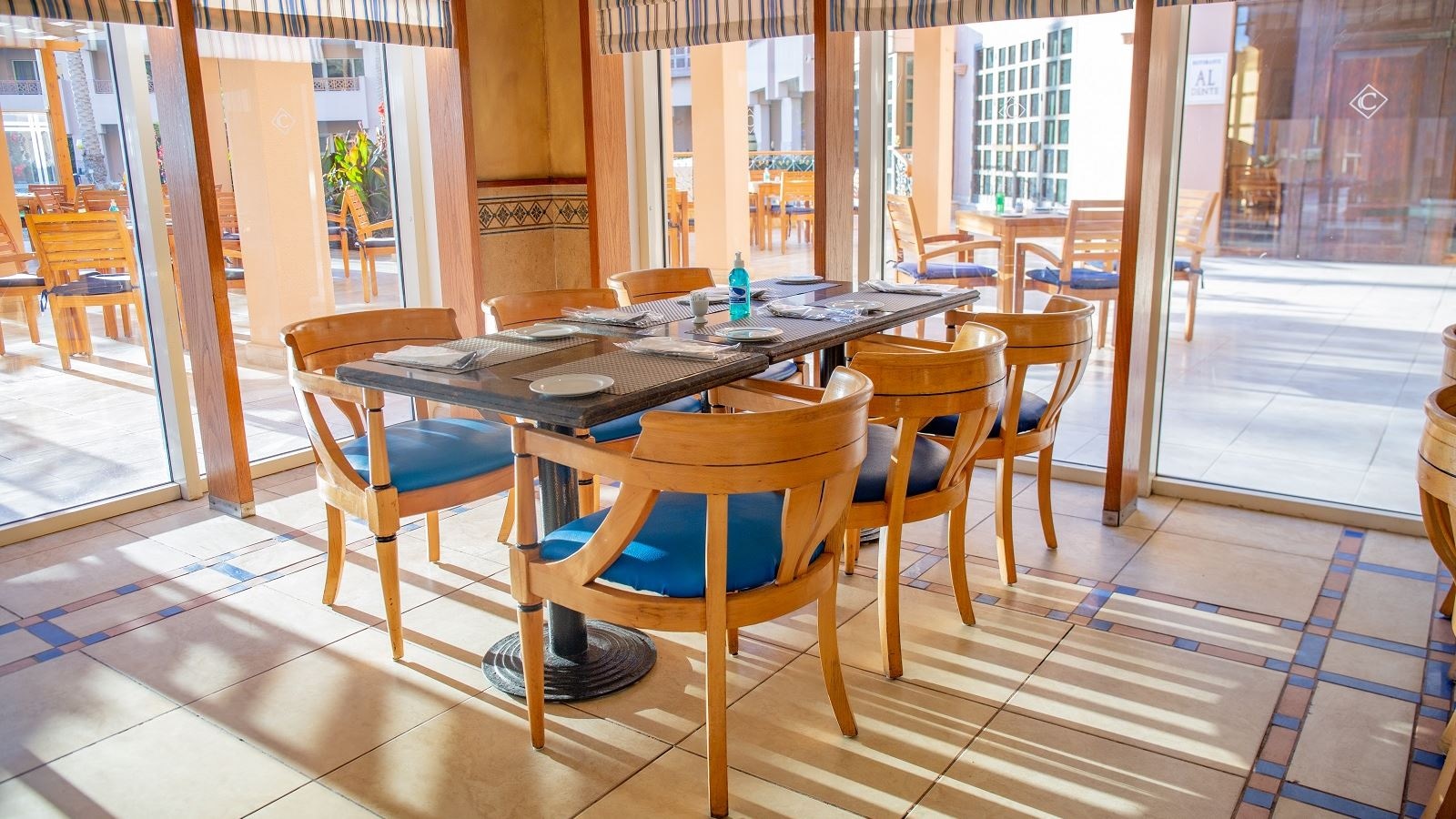 restaurants-palms-brasserie-restaurant