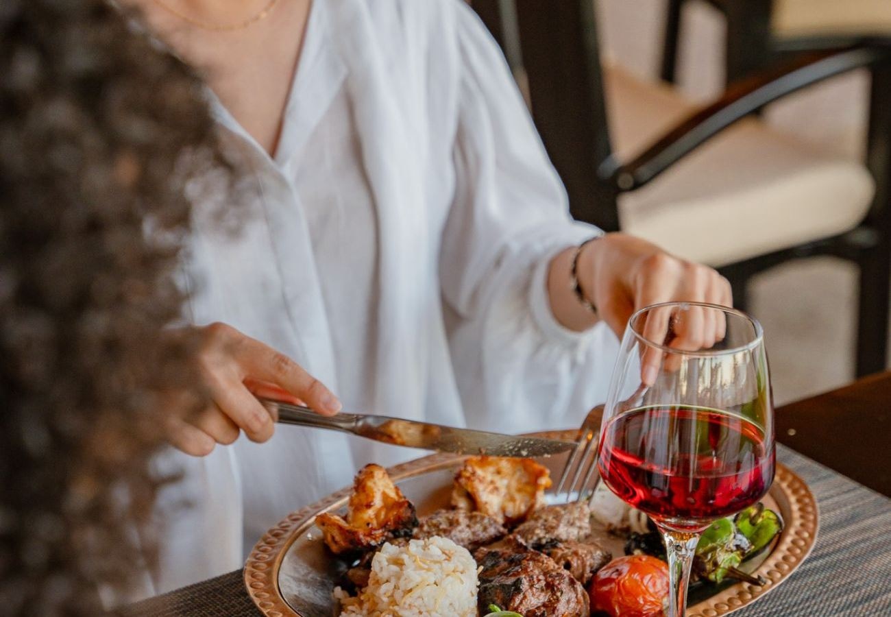 restaurants-beach-bar-and-restaurant