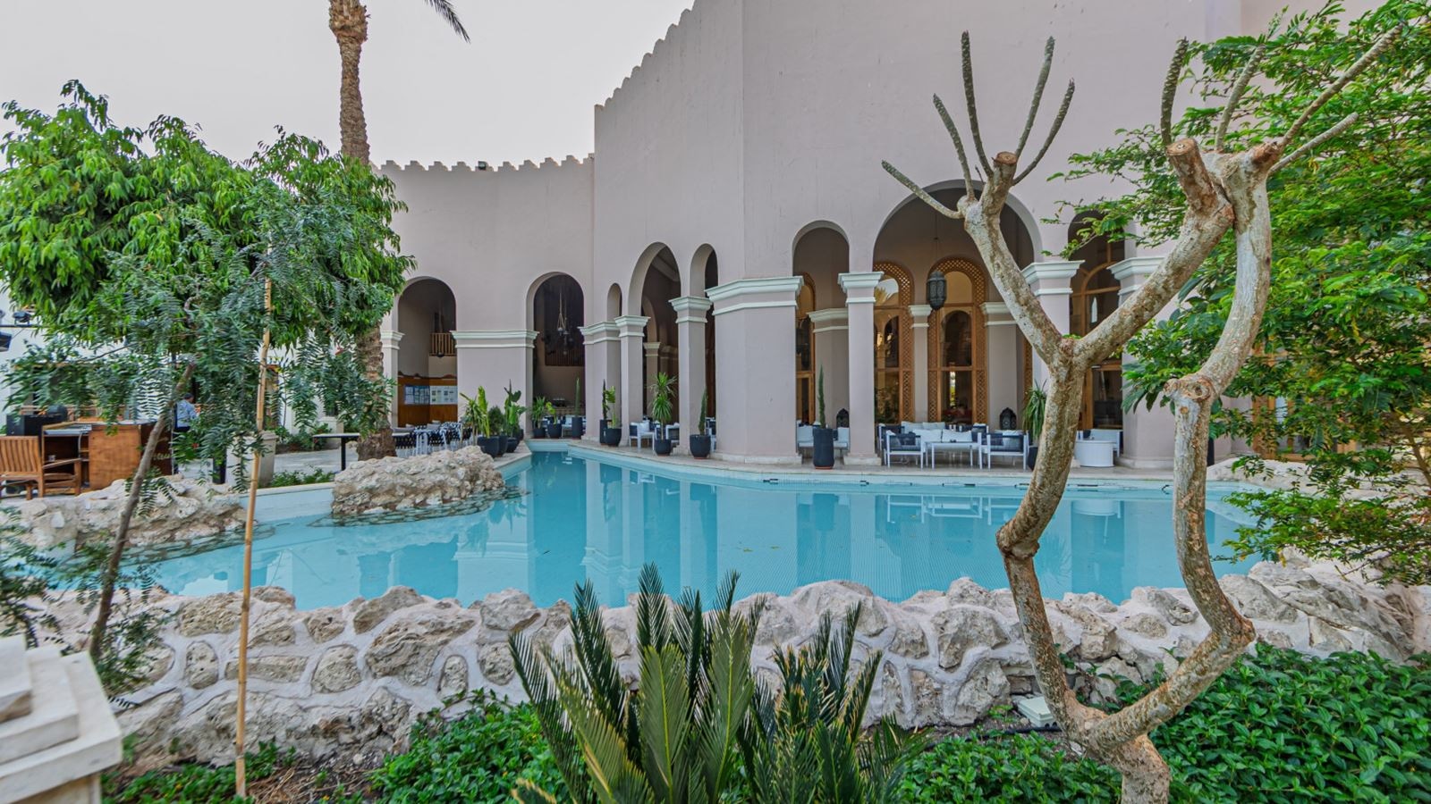 general-main-building