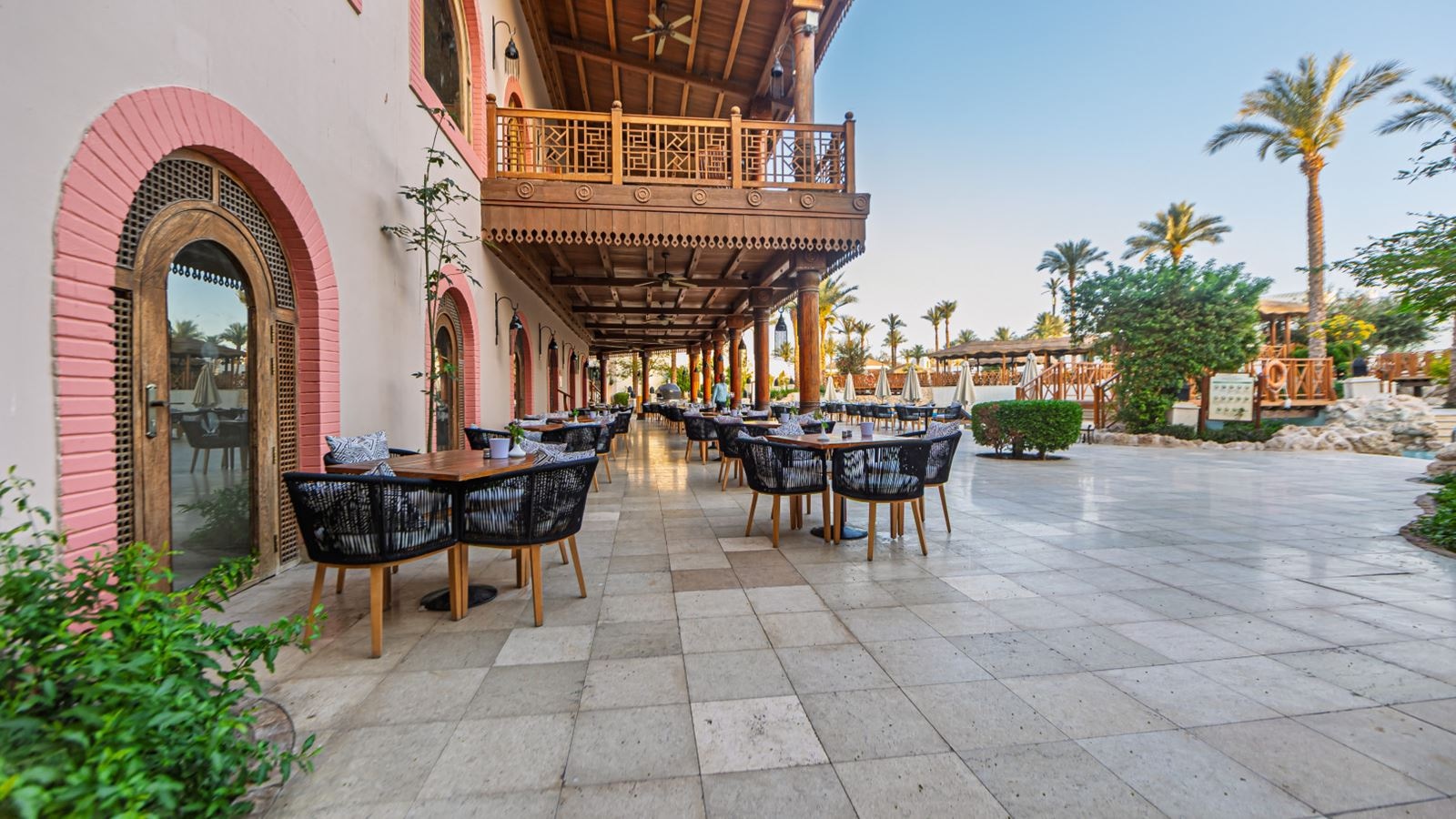 restaurants-fountain--restaurant