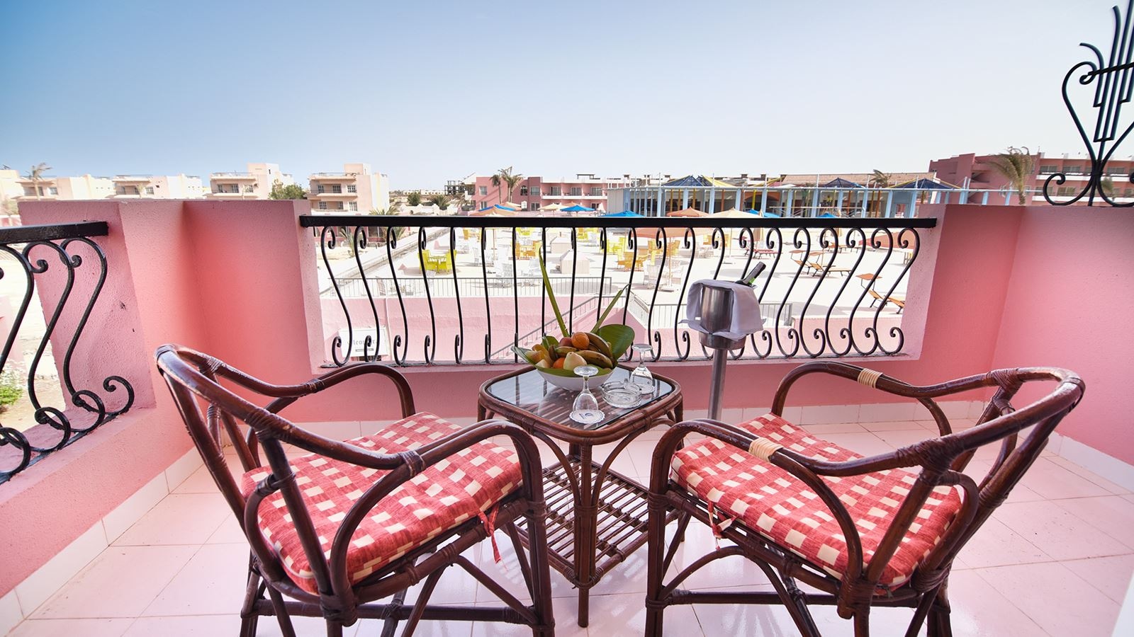 rooms-standard-room-lagoon-view