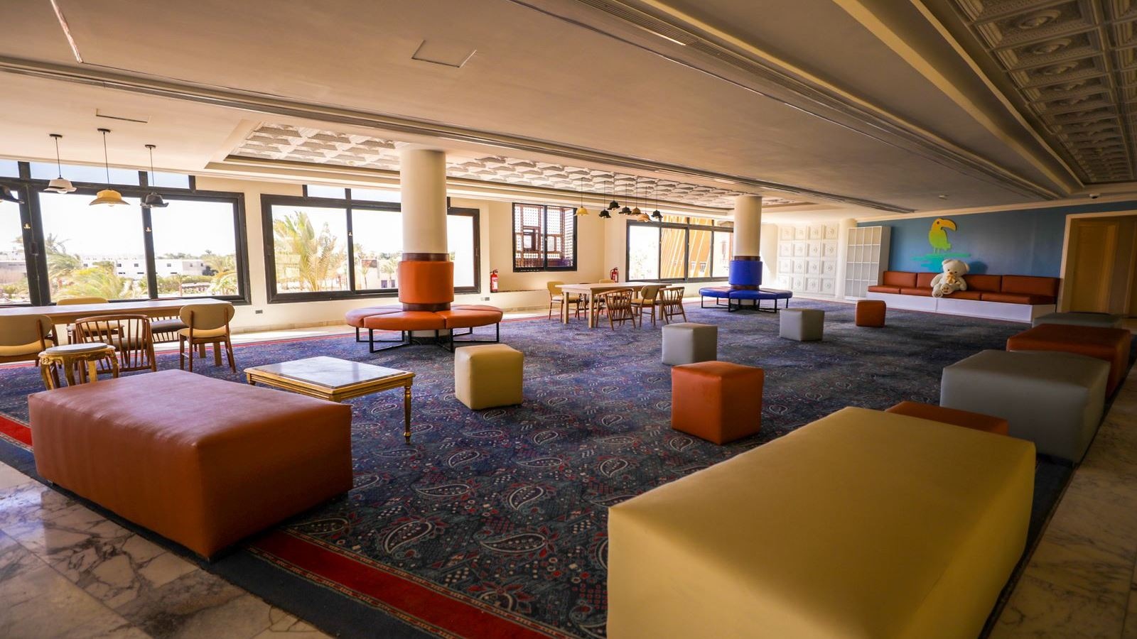 bars-entertainment-bar