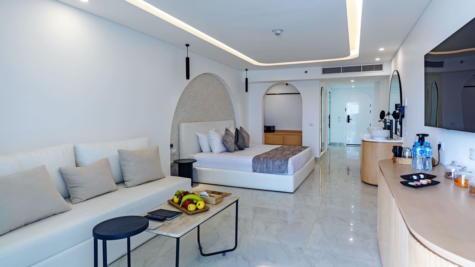 rooms-posh-club-duplex-jacuzzi-suite-sea-view