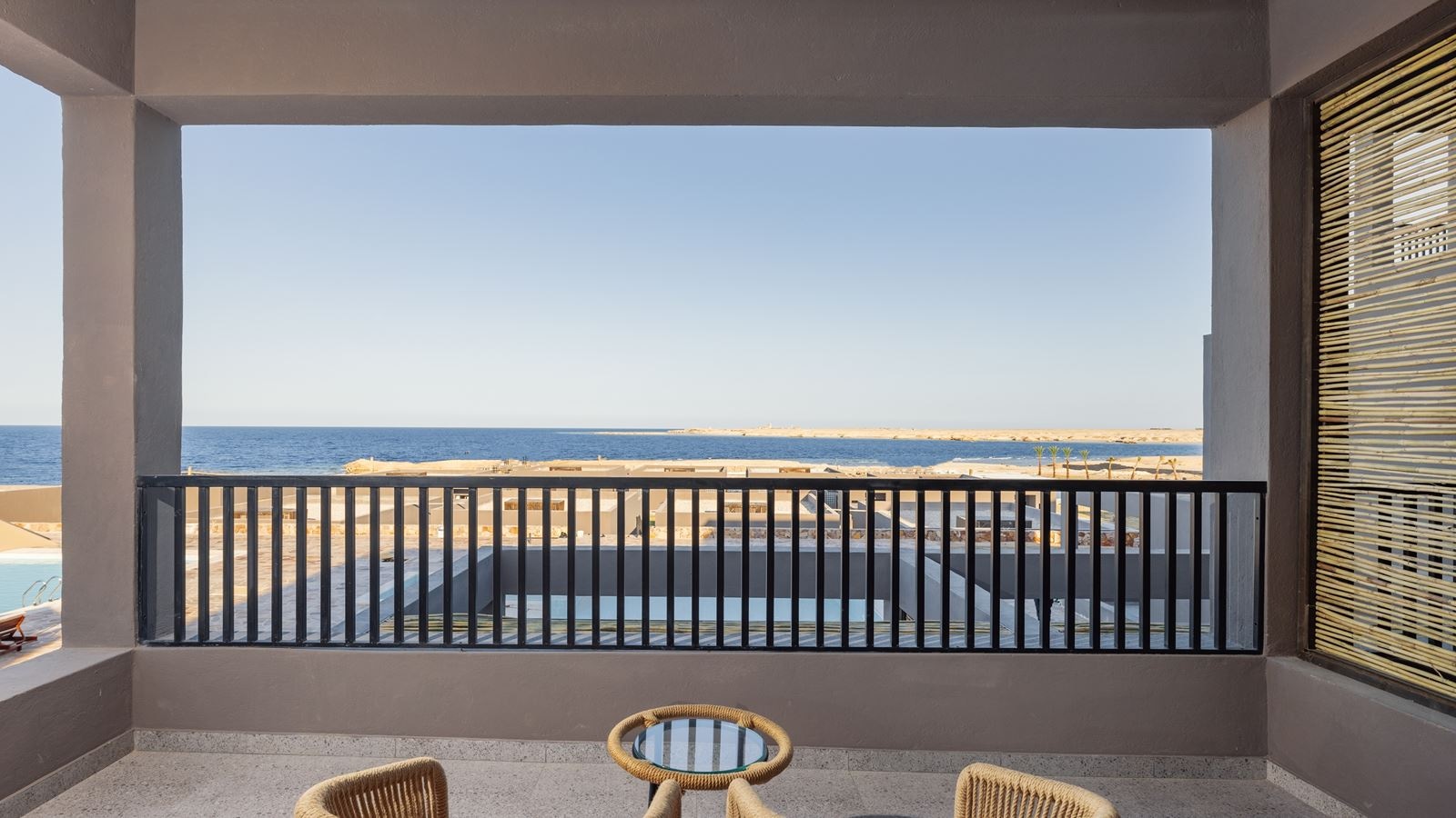 rooms-double-room-deluxe-sea-view