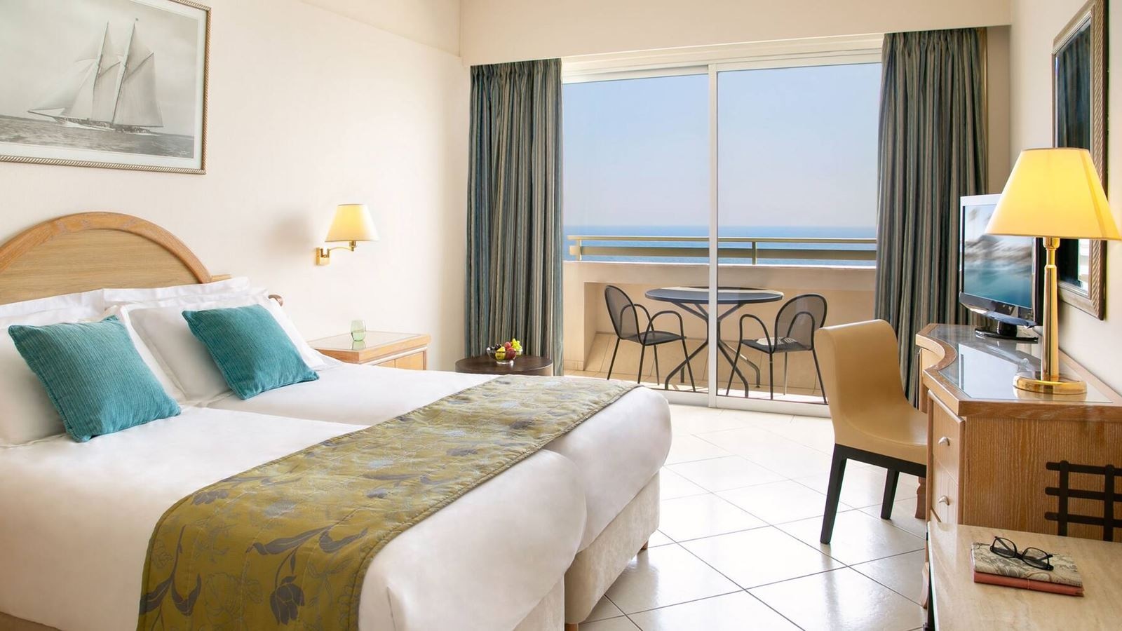 rooms-twin-superior-room-seaview
