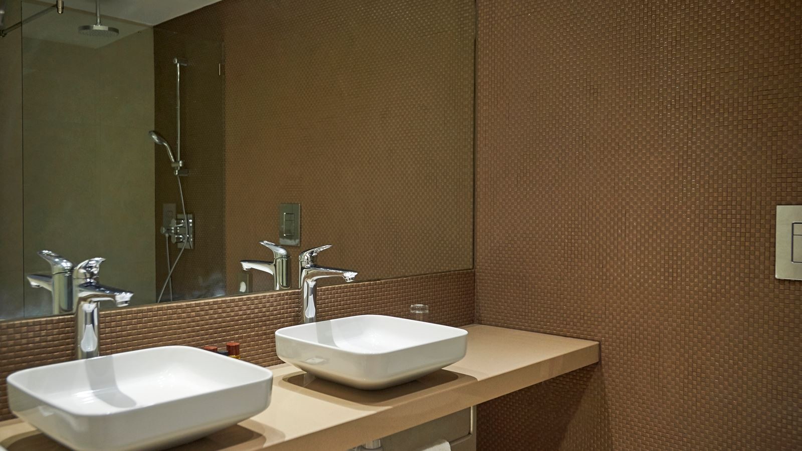 rooms-double-or-twin-sea-view