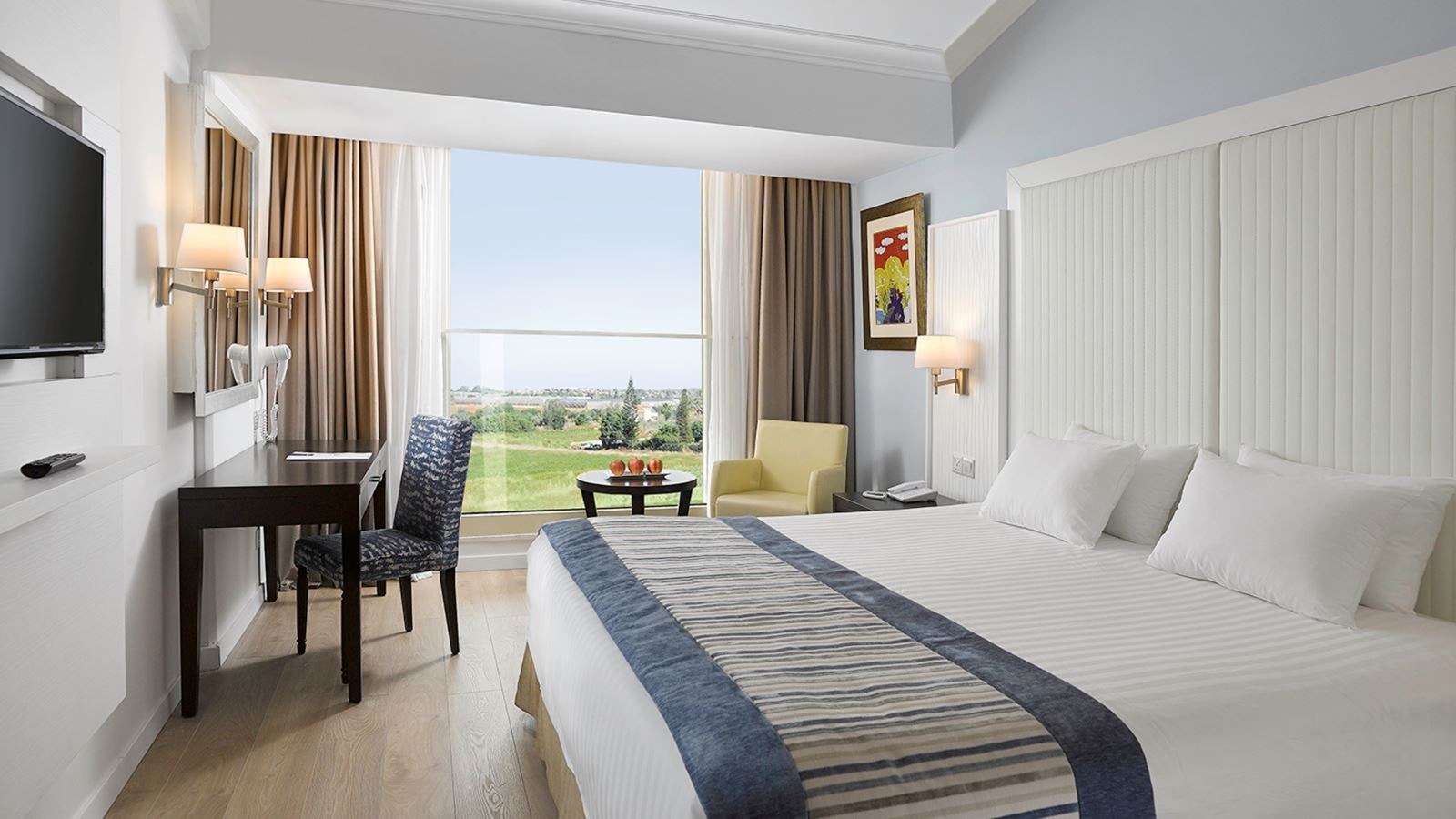 rooms-deluxe-room-inland-view-balcony