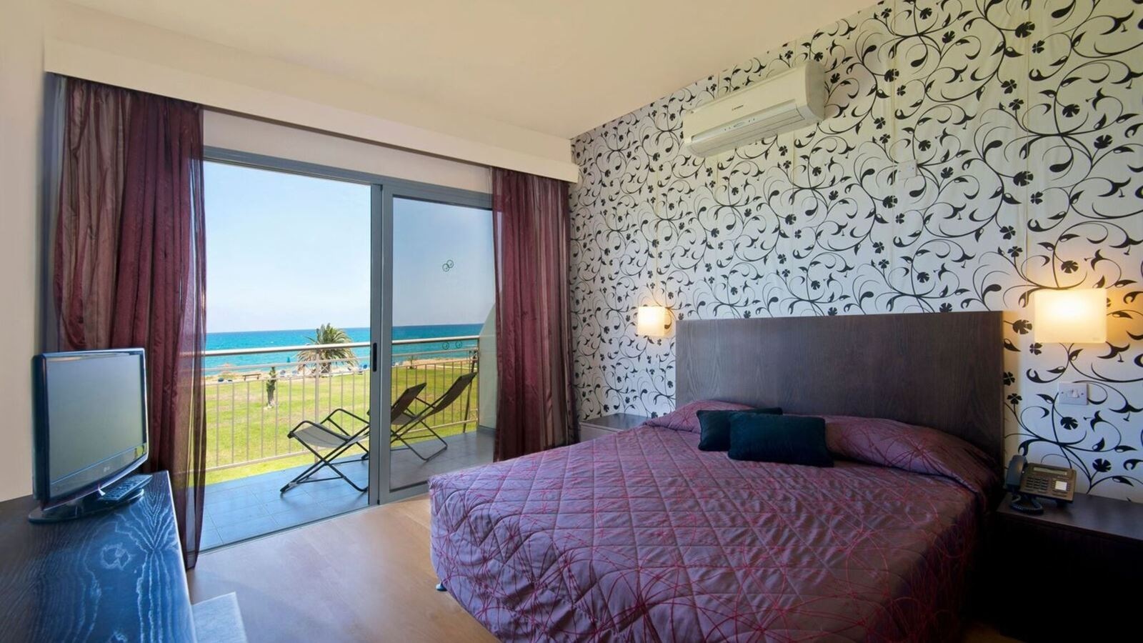 rooms-2-bedroom-villa-privatepoolterrace