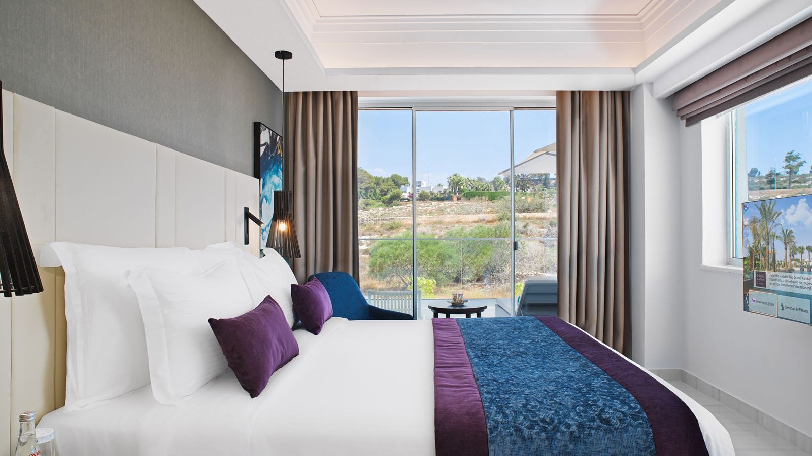 rooms-superior-room-inland-view