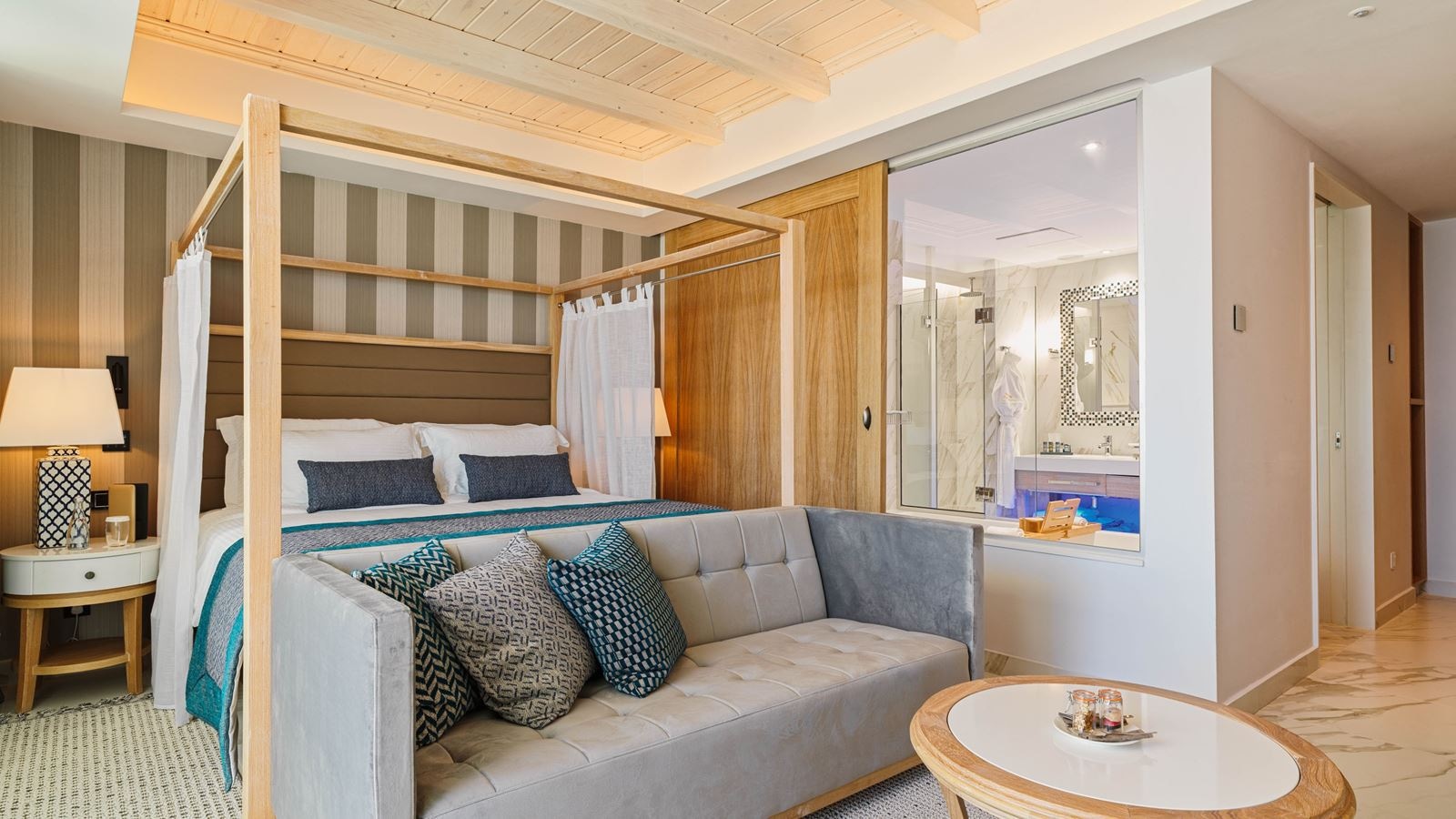 rooms-panoramic-suite