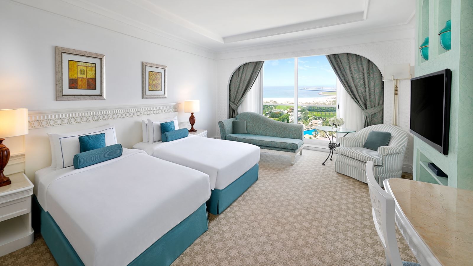 rooms-club-oceanfront