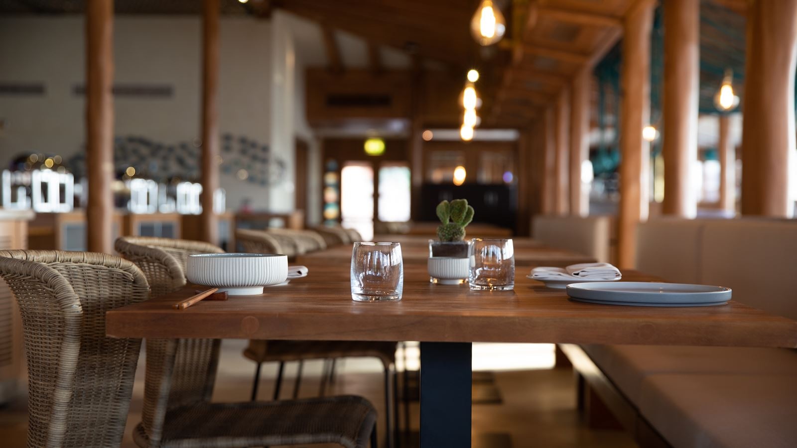 restaurants-beachcombers