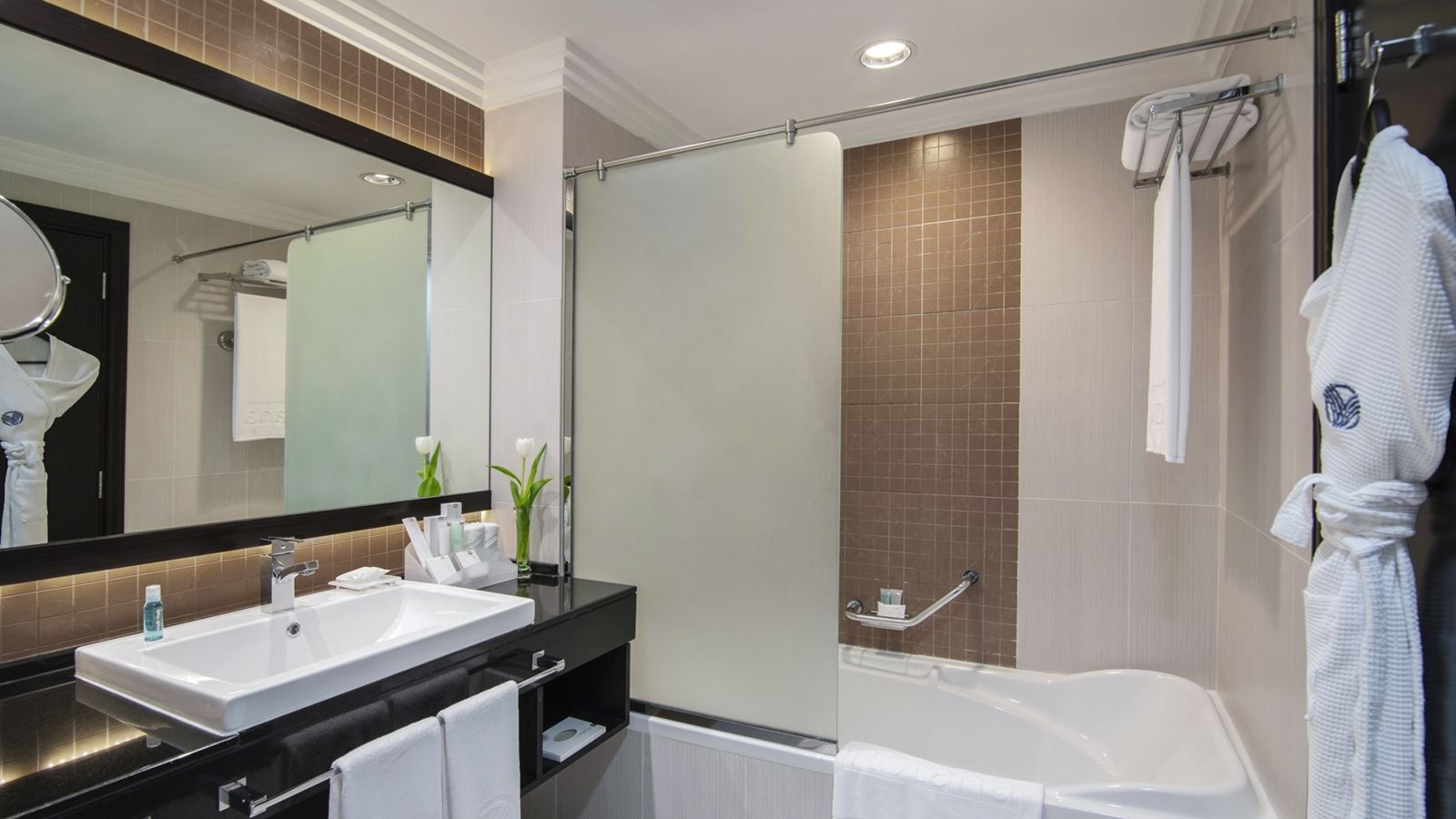 rooms-window-seat-view-room