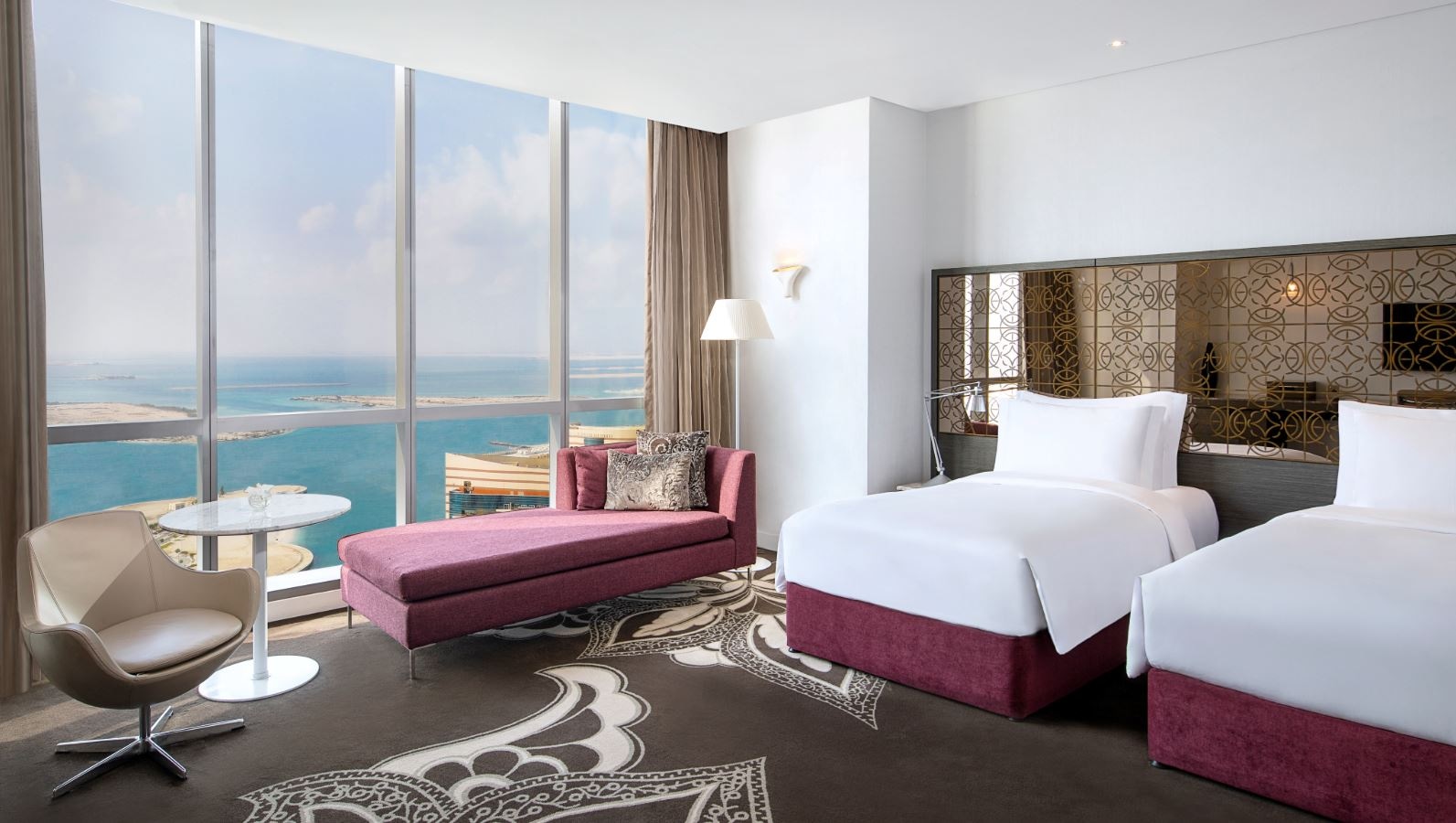 rooms-grand-premier-twin-room--with-sea-view