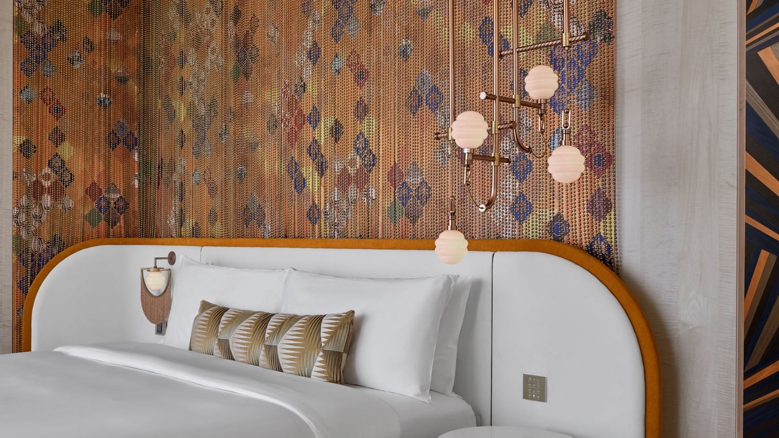 rooms-fantastic-suite