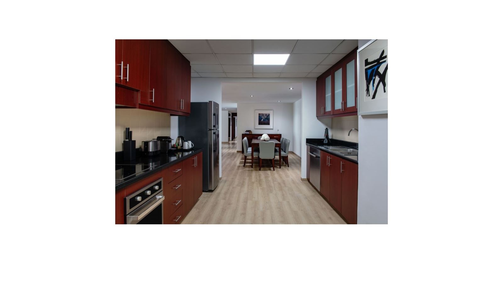 rooms-4-bedroom-suite