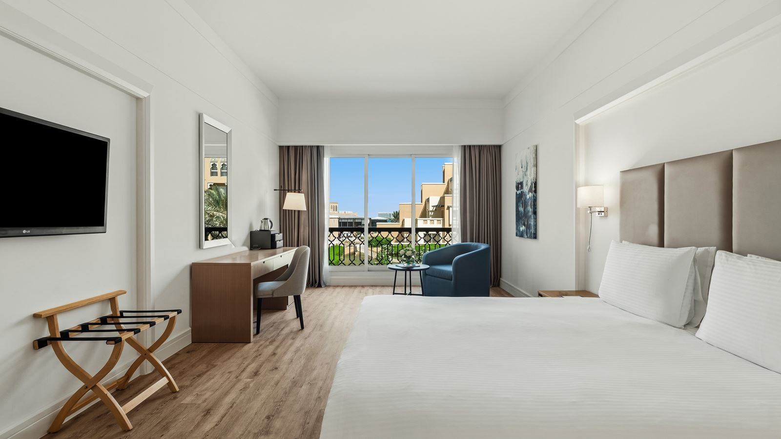 rooms-deluxe-garden-room