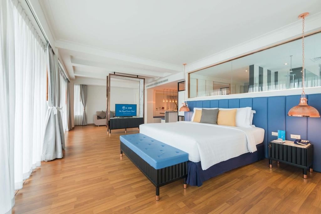 rooms-panoramic-ocean-view-suite