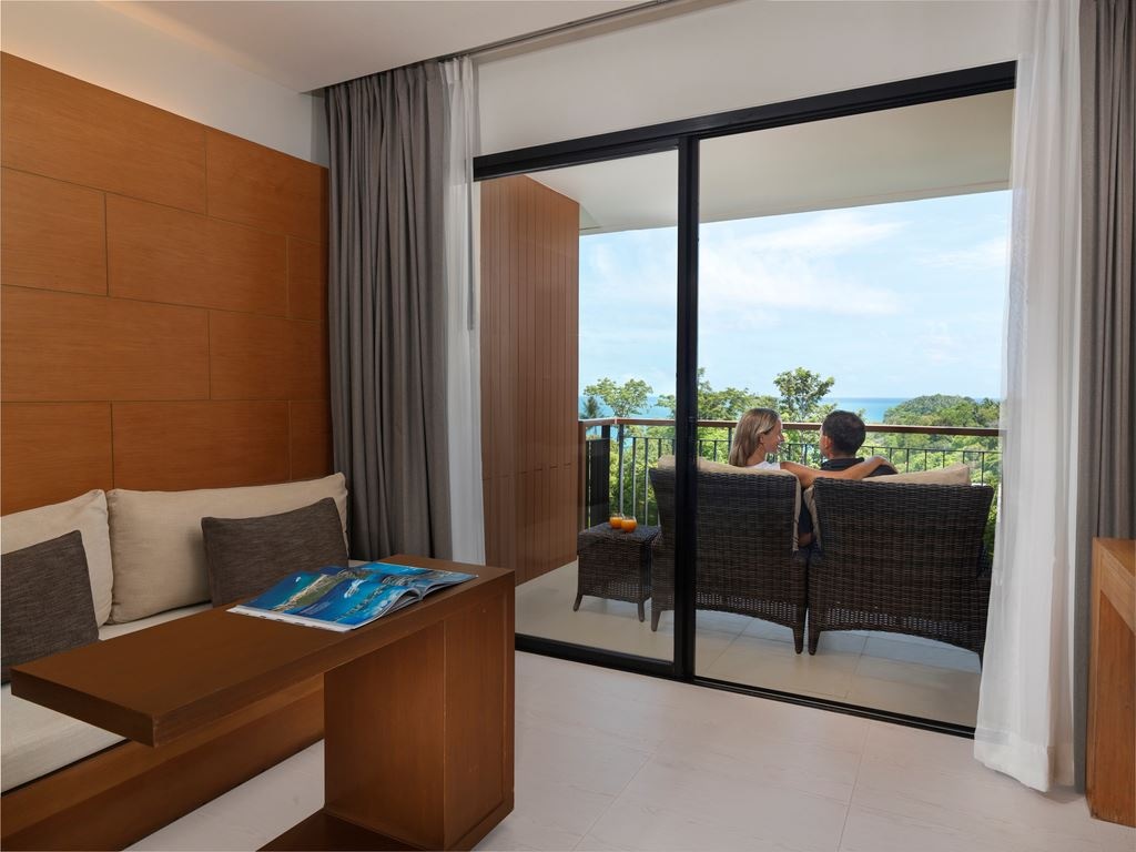 rooms-deluxe-room-sea-view