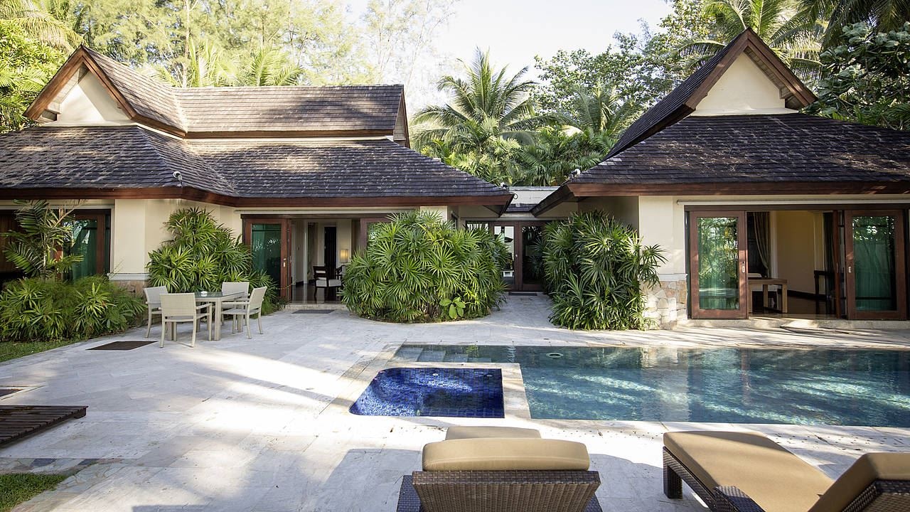 rooms-two-bedroom-pool--villa-deluxe-ocean--front