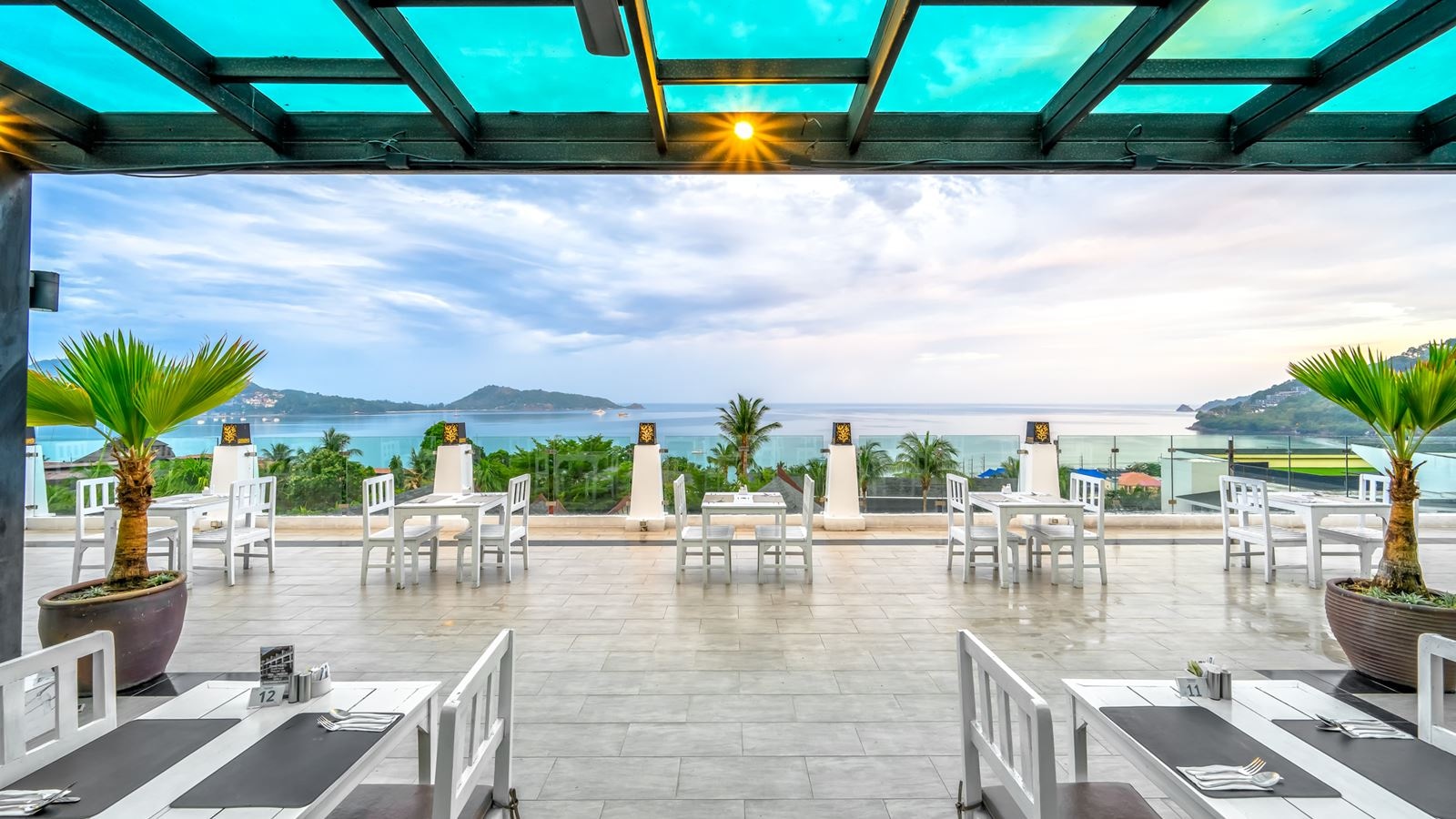 restaurants-blue-horizons