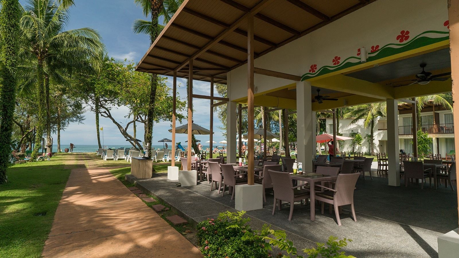 restaurants-maya-cafe