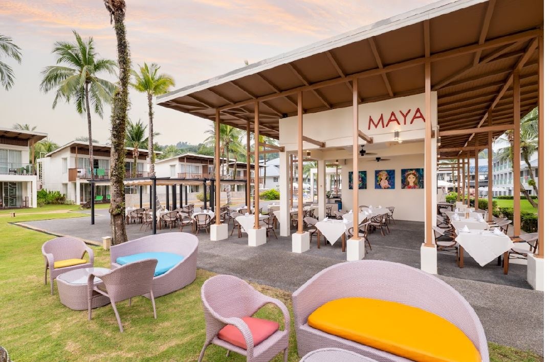 restaurants-maya-cafe