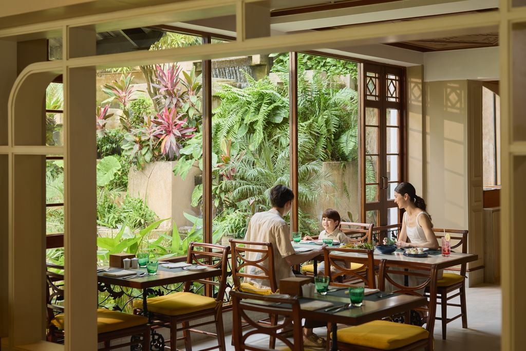 restaurants-laguna-cafe