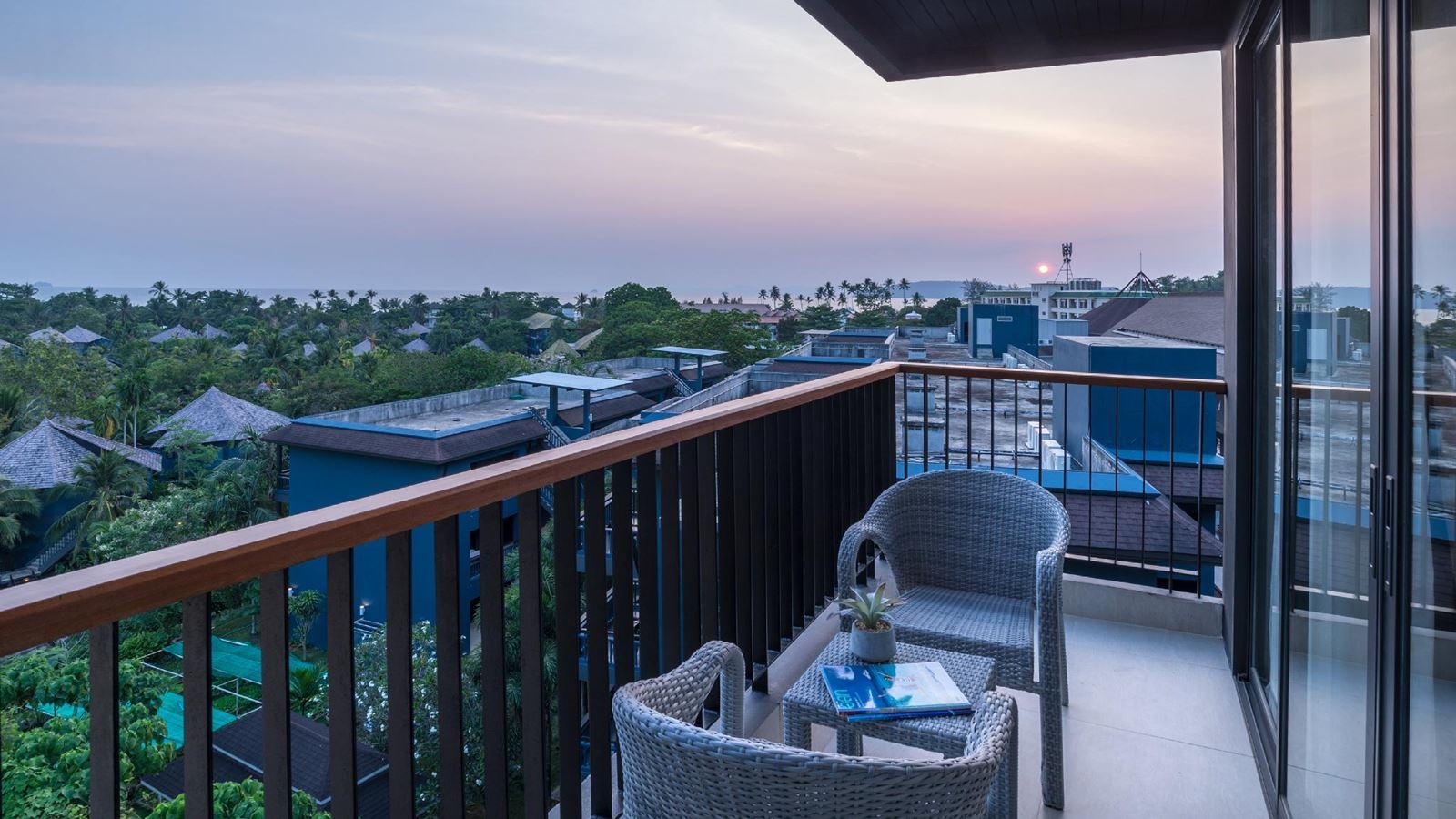 rooms-family-2-bedroom-suite