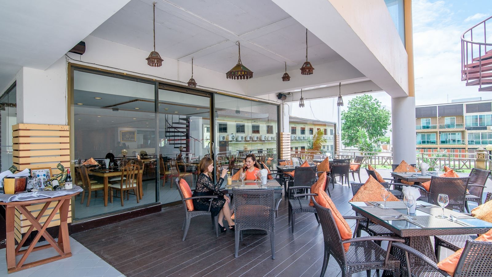 restaurants-la-terrace-restaurant