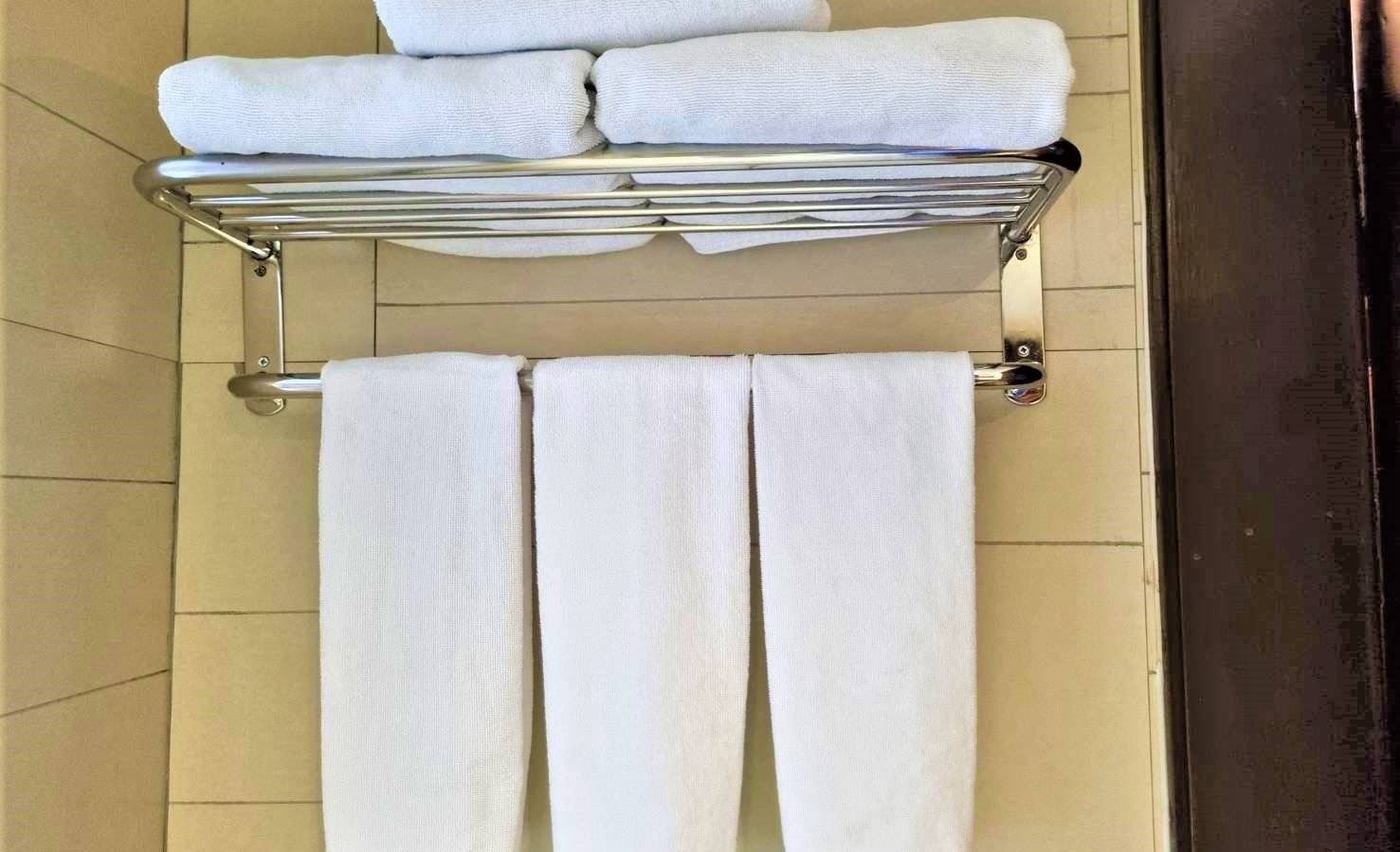 rooms-family-deluxe-room