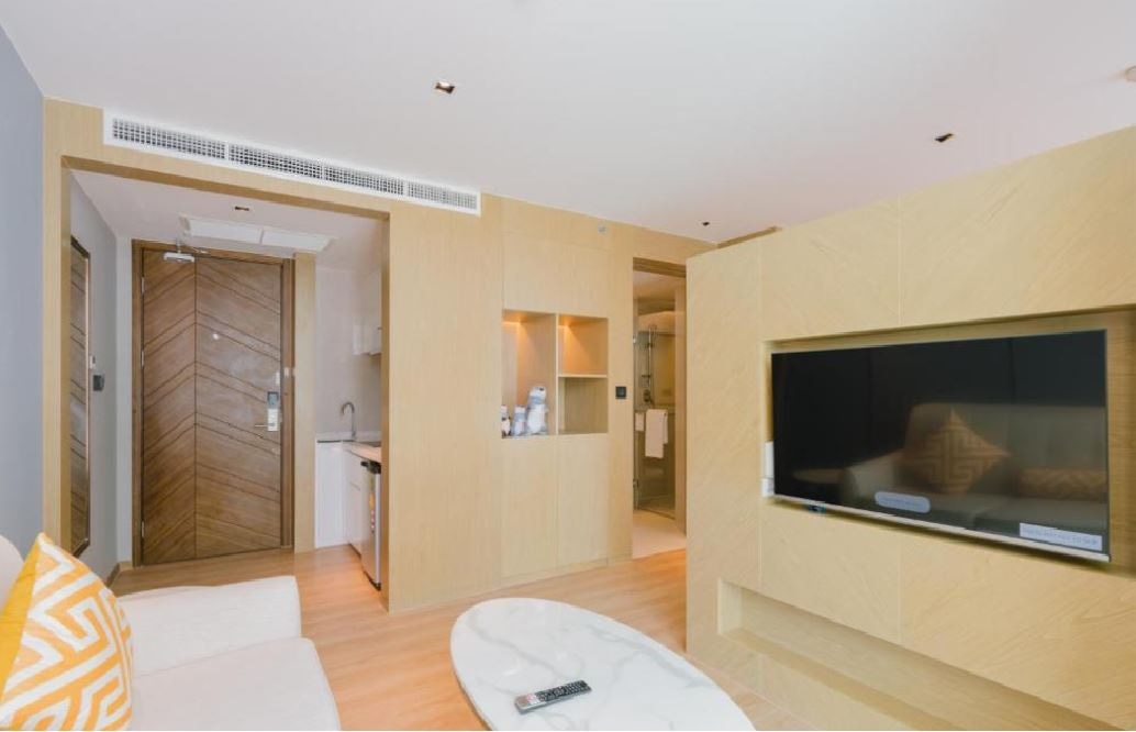 rooms-deluxe-pool-access