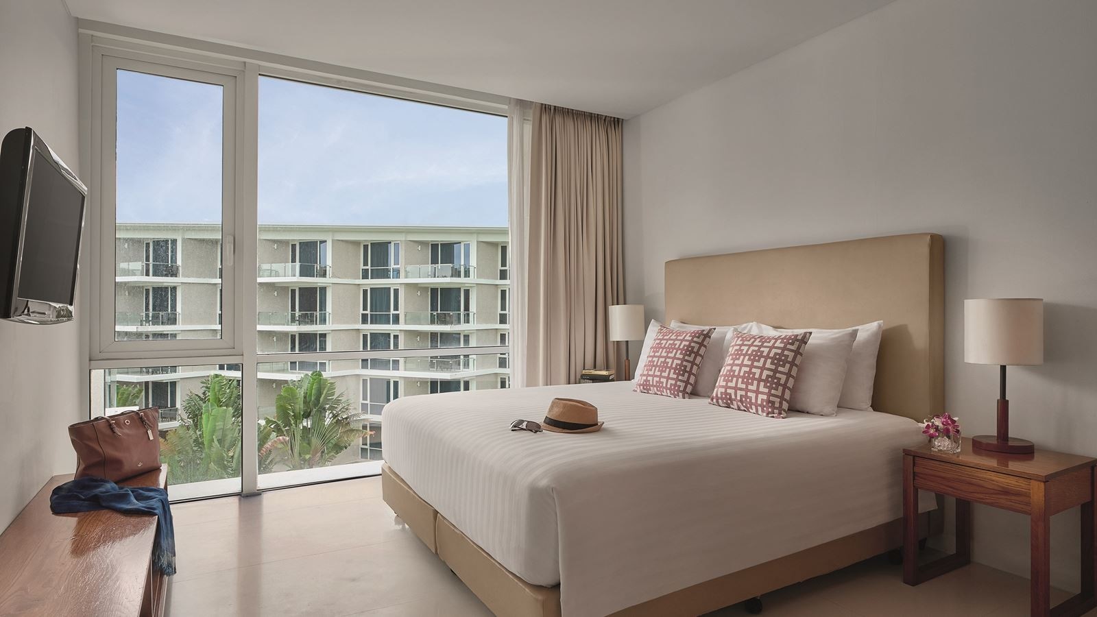 rooms-1-bedroom-apartment-with-kitchen